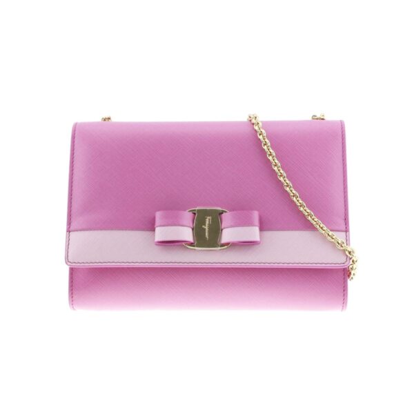 1240007020096 1 Ferragamo Vara Chain Shoulder Bag Pink