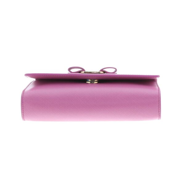 1240007020096 4 Ferragamo Vara Chain Shoulder Bag Pink