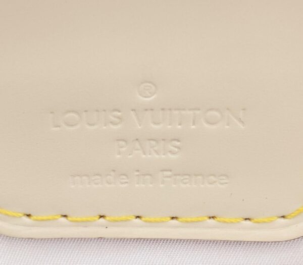 1240007028411 9 Louis Vuitton Historical Shoulder Bag White