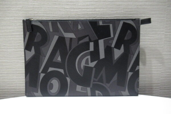 12403370 Salvatore Ferragamo Clutch Bag Pouch Gray Black