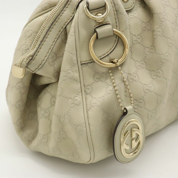 12460280 8 Gucci Sookie Guccisima Shoulder Bag Leather Ivory