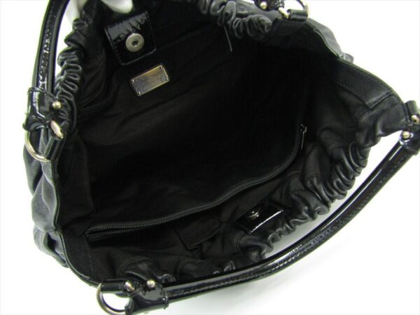 142860 170 3 Salvatore Ferragamo Vara Handbag Leather Black