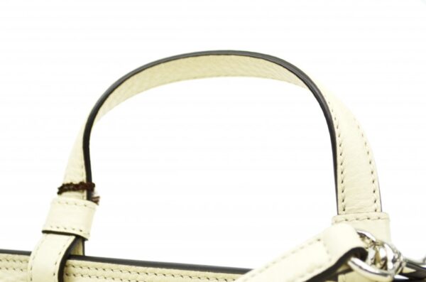 15086013 3 b Gucci Bamboo Daily Leather Top Handle Bag Off White