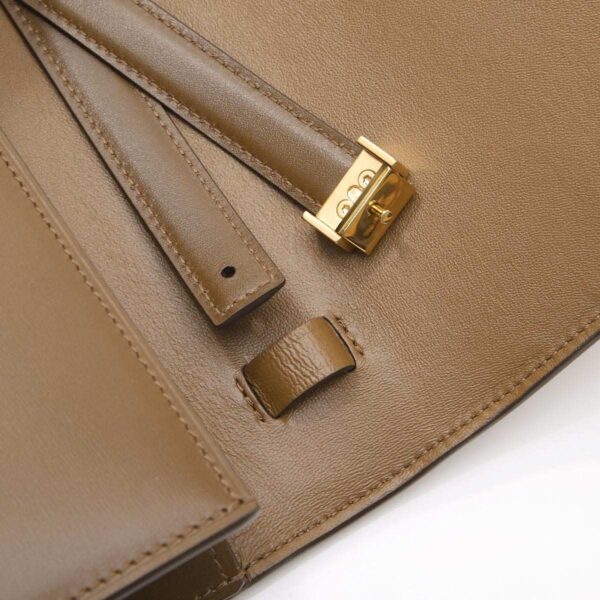 18917 3dls 04fg08 Celine Shoulder Bag Brown