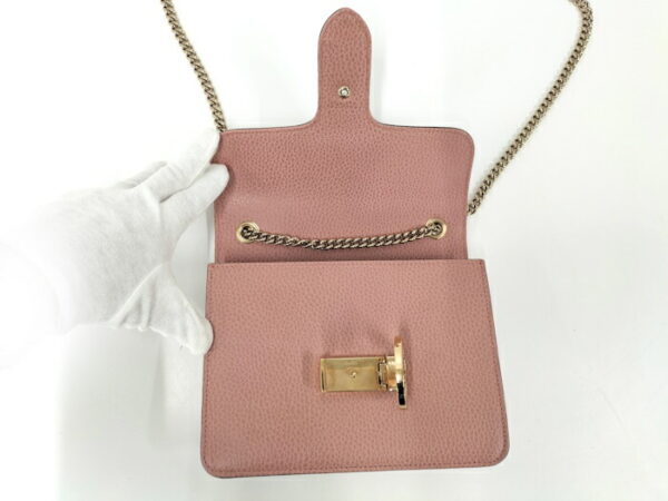 2000087252000688 8 Gucci Chain Shoulder Bag Interlocking G Leather Pink