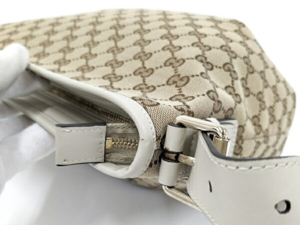 2000087257700397 5 Gucci Shoulder Bag GG Beige White