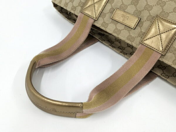 2000088252000374 5 Gucci Handbag GG Beige