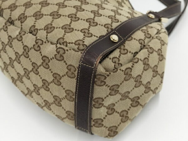 2000088258200284 3 Gucci Abby Tote Bag GG Beige