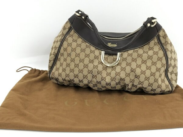 2000088258200323 10 Gucci Handbag GG Leather Beige