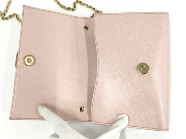 2000195258500031 5 Salvatore Ferragamo Vara Leather Shoulder Bag Pink