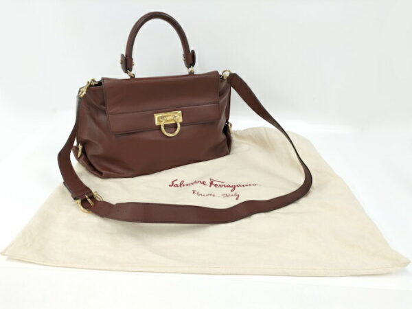 2000195259200026 10 Salvatore Ferragamo Gancini 2way Leather Shoulder Bag Bordeaux