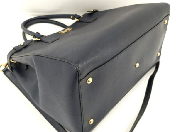 2000195260000011 3 Salvatore Ferragamo Gancini Leather 2way Shoulder Bag Navy