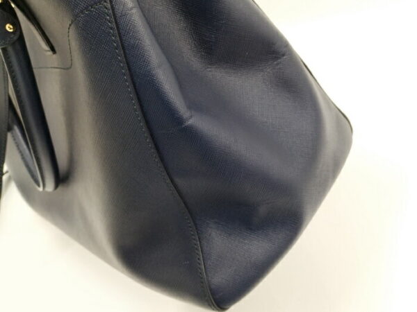 2000195260000011 8 Salvatore Ferragamo Gancini Leather 2way Shoulder Bag Navy