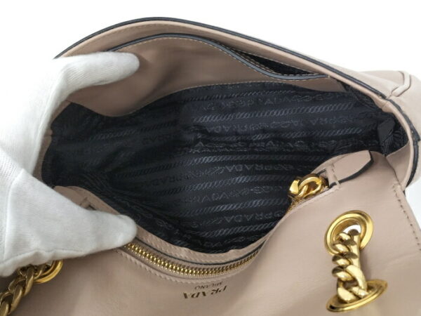 2000231251600155 10 Prada Chain Shoulder Bag Saffiano Leather Beige