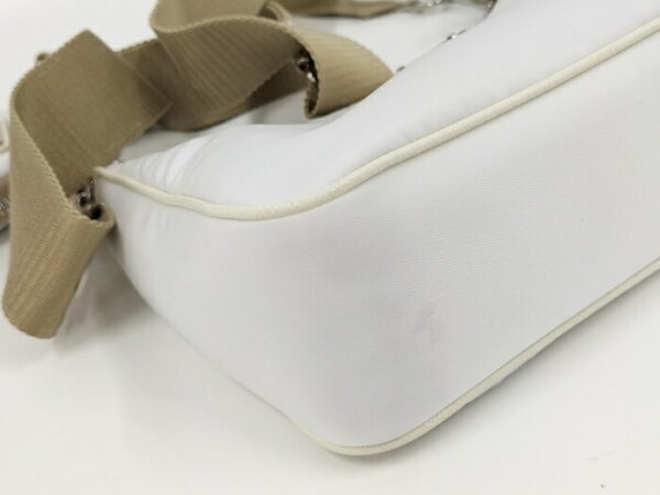 2000231252000300 3 Prada Re Edition 2005 Shoulder Bag Nylon White