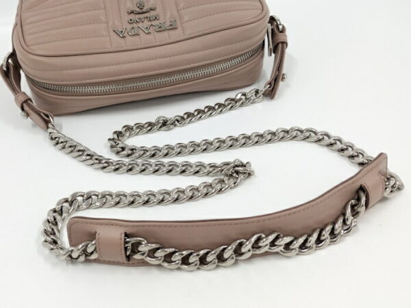 2000231257800284 5 Prada Chain Shoulder Bag Diagram Logo Leather Pink