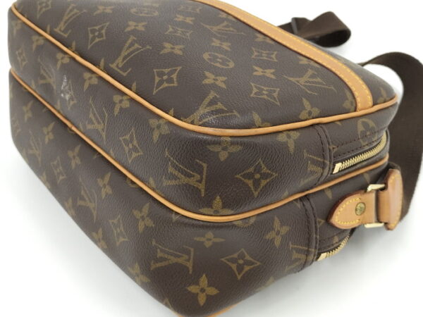 2000601259200005 3 Louis Vuitton Reporter 28 Shoulder Bag Monogram