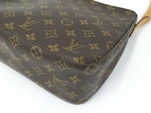 2000604258600001 3 Louis Vuitton Looping MM Shoulder Bag Monogram