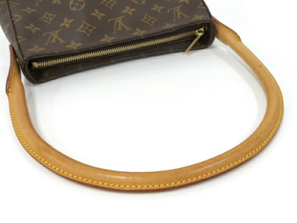 2000604258600001 4 Louis Vuitton Looping MM Shoulder Bag Monogram