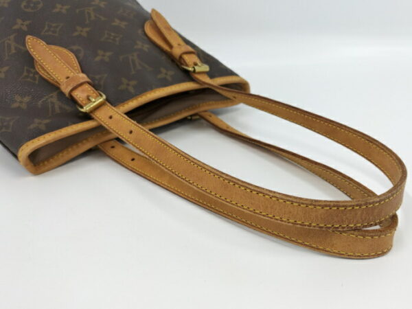 2000644259800004 6 Louis Vuitton Bucket PM Tote Bag Monogram