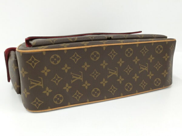 2000657258800005 7 Louis Vuitton Multipuri City Monogram Shoulder Bag