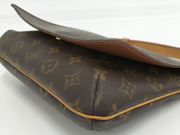 2000660258300003 3 Louis Vuitton Musette Tango Short Shoulder Bag Monogram