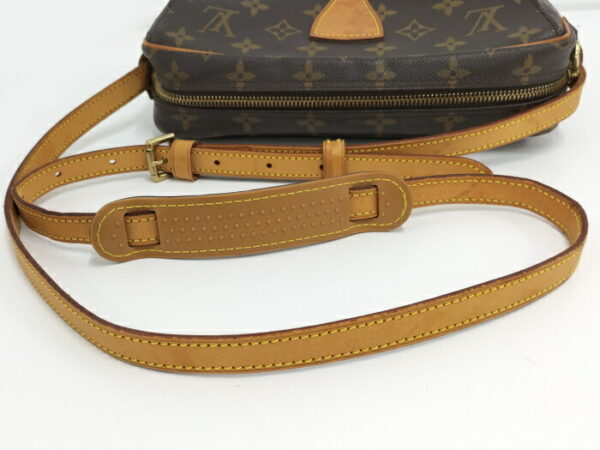 2000675258200005 5 Louis Vuitton Genefeuille Shoulder Bag Monogram