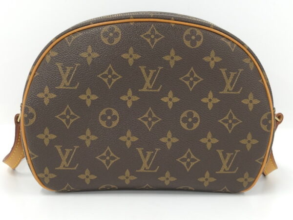 oplus 256 Louis Vuitton Blois Shoulder Bag Monogram