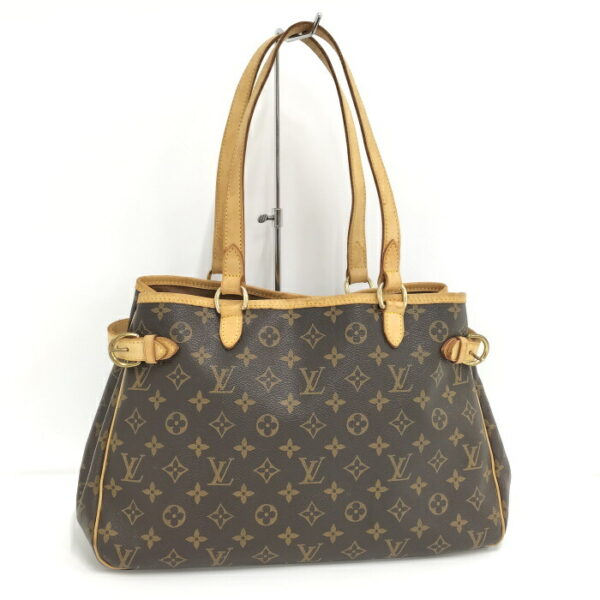 2000773251601121 1 Louis Vuitton Batignolles Shoulder Bag Monogram