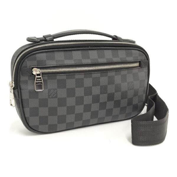 2000773251601195 1 Louis Vuitton Umbrella Body Bag Damier Graphite