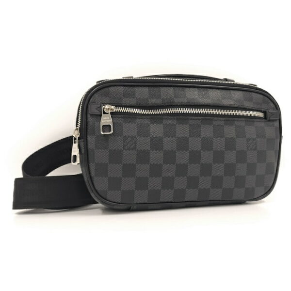 2000773252001147 1 Louis Vuitton Umbrella Body Bag Damier Graphite