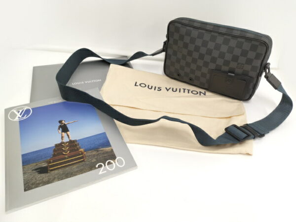 2000773252001150 10 Louis Vuitton Shoulder Bag Alpha Messenger Damier Graphite