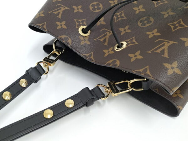 2000773252001161 5 Louis Vuitton Neo Noe Shoulder Bag Monogram