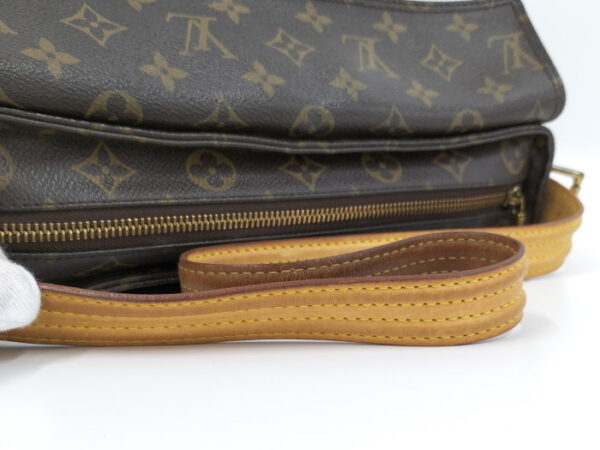 oplus 256 Louis Vuitton Viva Cite MM Shoulder Bag Monogram