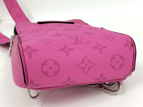 2000773252001194 7 Louis Vuitton Outdoor Sling Bag Taigarama Leather Pink