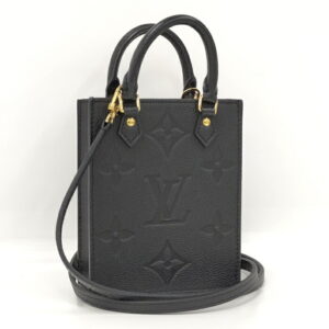 2000773252001216 1 Louis Vuitton Fastline Backpack Aerogram Black