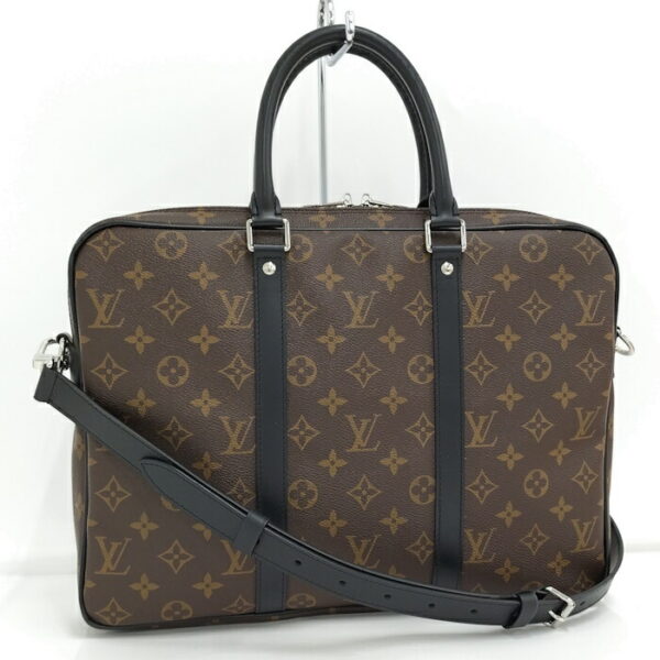 2000773252100547 1 Louis Vuitton Porte de Cuman Voyage PM Monogram