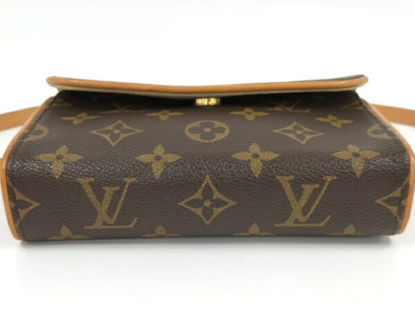 2000773252400044 7 Louis Vuitton Pochette Florentine Body Bag Monogram