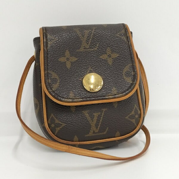 2000773252800314 1 Louis Vuitton Pochette Cancun Shoulder Bag Monogram