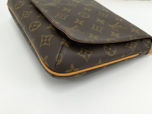 2000773257100450 3 Louis Vuitton Musette Tango Short Shoulder Bag Monogram