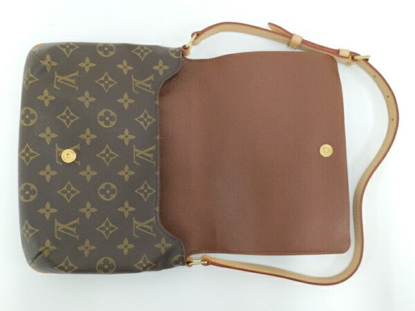 2000773257100450 6 Louis Vuitton Musette Tango Short Shoulder Bag Monogram