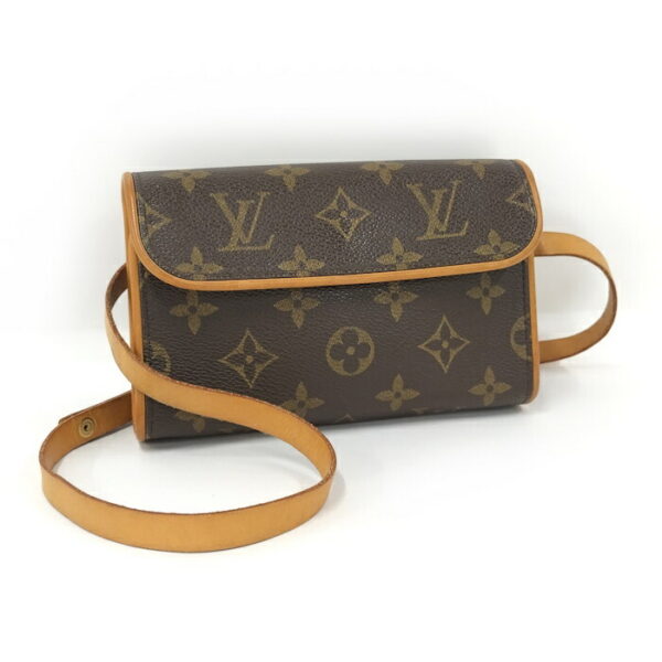 2000773257300793 1 Louis Vuitton Pochette Florentine Body Bag Monogram