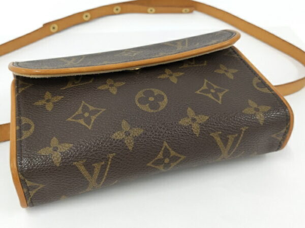 2000773257300793 7 Louis Vuitton Pochette Florentine Body Bag Monogram