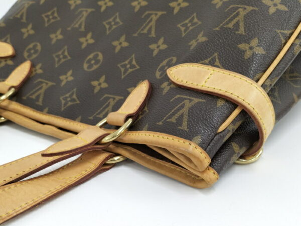 2000773257701570 6 Louis Vuitton Batignolles Shoulder Bag Monogram