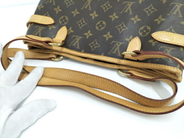 2000773257701570 8 Louis Vuitton Batignolles Shoulder Bag Monogram