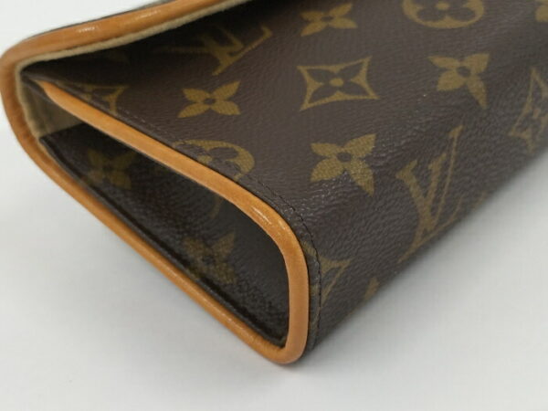 2000773257801008 3 Louis Vuitton Pochette Florentine Waist Bag Monogram