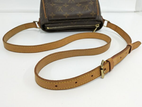 2000773257801074 4 Louis Vuitton Viva Cite PM Shoulder Bag Monogram