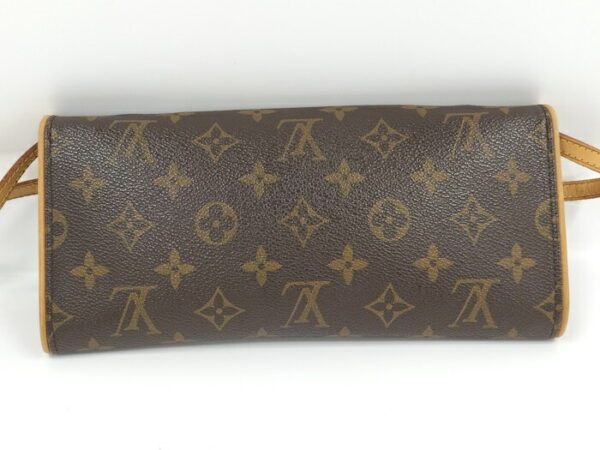 2000773257801121 2 Louis Vuitton Pochette Twin GM Shoulder Bag Monogram