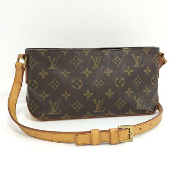 2000773257801123 1 Louis Vuitton Trotter Handbag Monogram