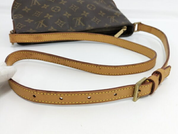 2000773257801123 4 Louis Vuitton Trotter Handbag Monogram